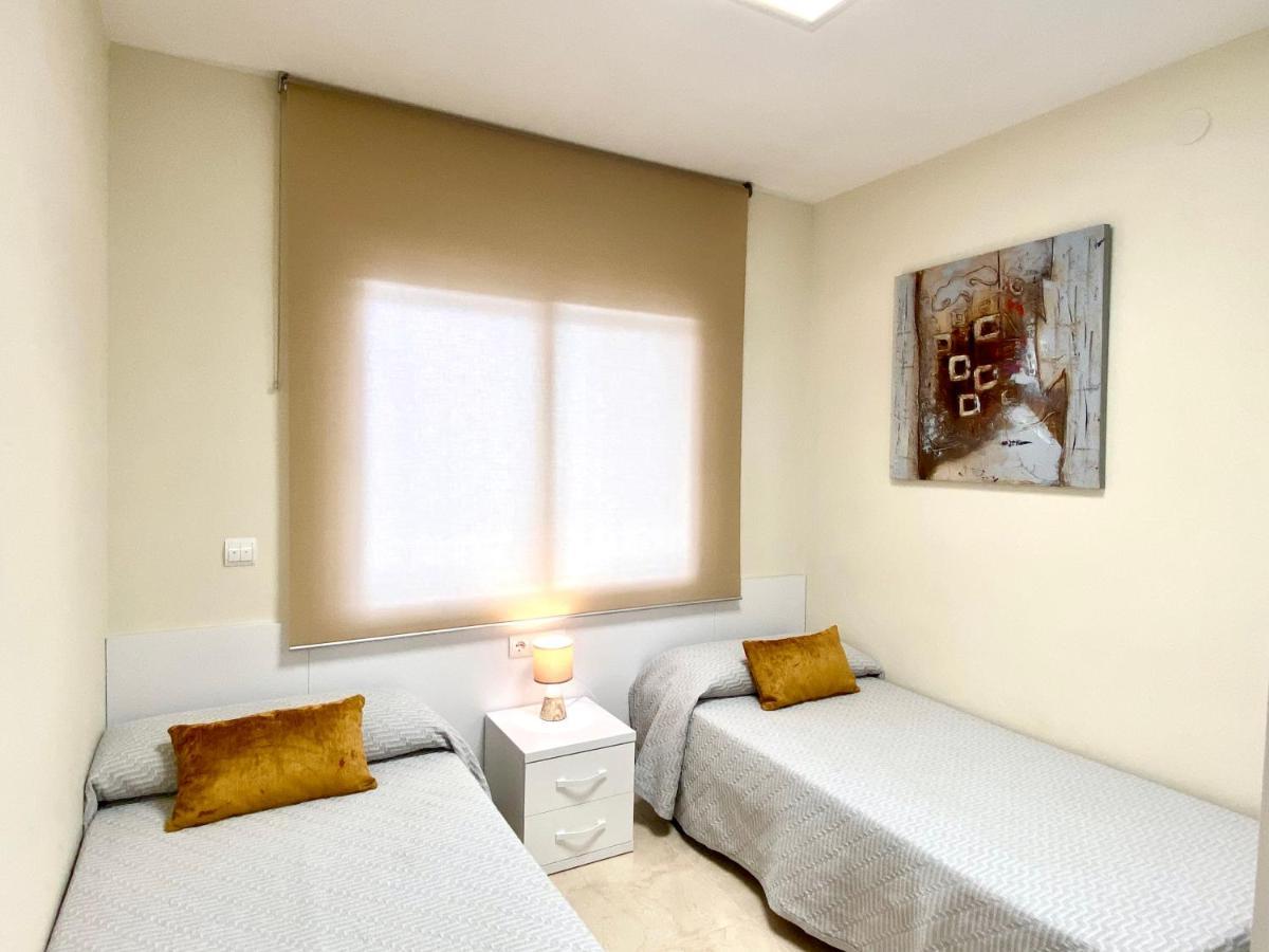Apartamento Bonito Cerca De La Playa Камбрильс Экстерьер фото